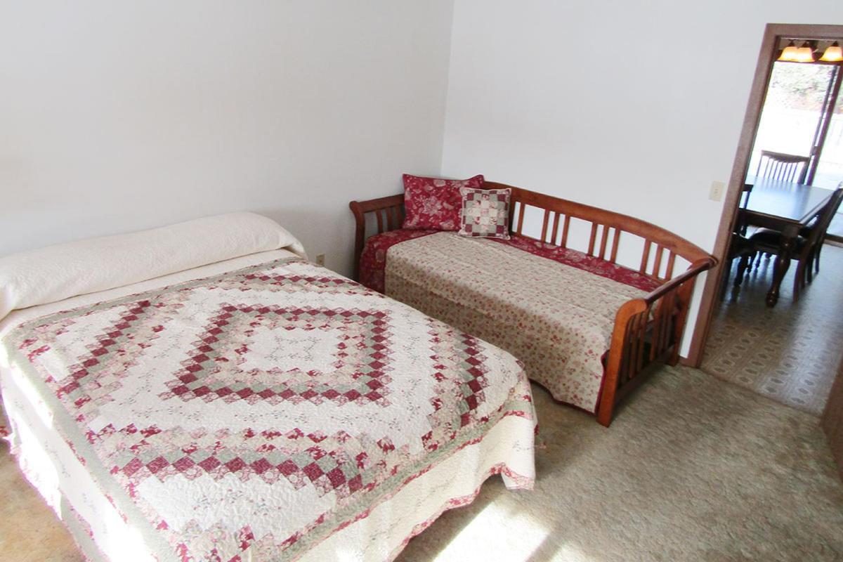היל סיטי Freedom Ridge Cabins מראה חיצוני תמונה